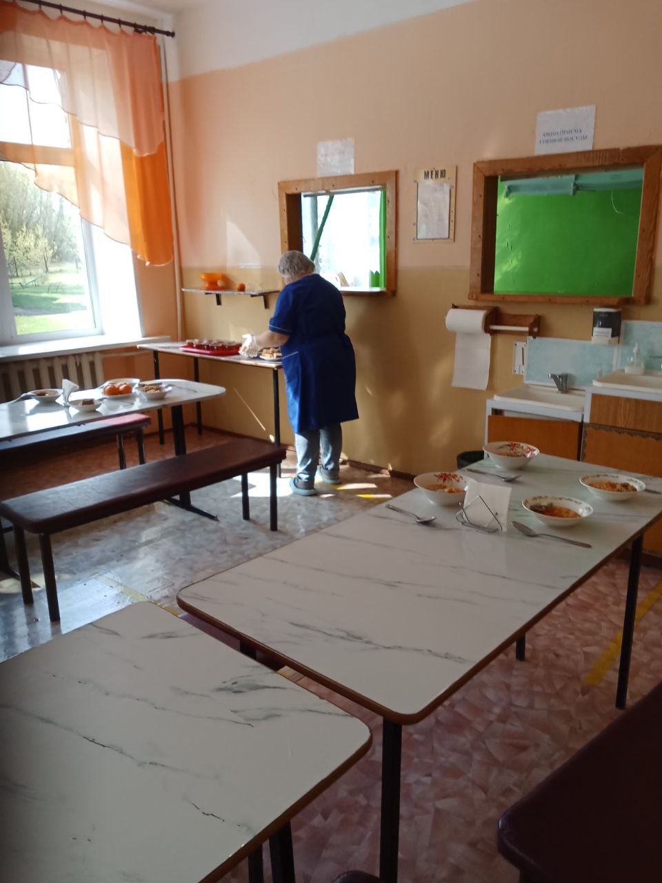 апрель апрель